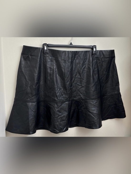 Ava & Viv Dresses & Skirts - Ava & Viv Black Faux Leather Skirt